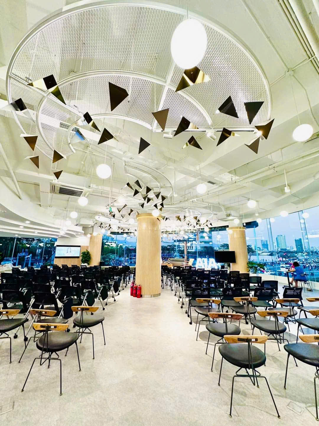  AIA Exchange Đà Nẵng